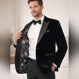Black Velvet Tuxedo Jacket with Satin Peak Lapel - Unbranded